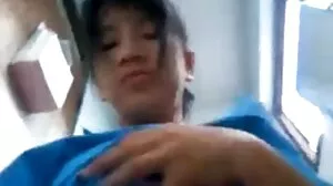 لورا اور اس کی چھاتی