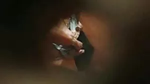کو Buxom جرمن میں بہت تنگ زیر جامہ ٹککر لگی ہے
