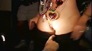 ماڈل جسم مسحور کن بن tramps