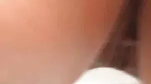 گرل فرینڈ کی Stac کروز کروز cums جبکہ چاٹ لیا جا رہا ہے