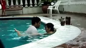 بیرونی ورزش اور ڈور Phucking کے ساتھ Gianna ڈائر