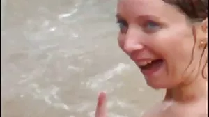سیکورٹی گارڈ پائے نیند pornstar لینا