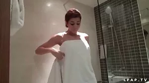 BRAZZERS: ہم نئی نوکرانی Isis محبت پر PornHD